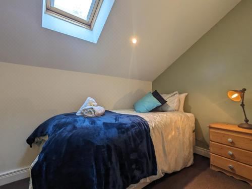 BT 9 Granny Flat & Walled Garden Two-Bedroom Apartment