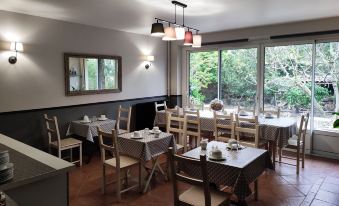 La Villa Carcassonne, Cité 8 min à pieds, Clim, Piscine, Full Wifi, Borne 7,5kW, Vélo élect, Parking privé - Housity