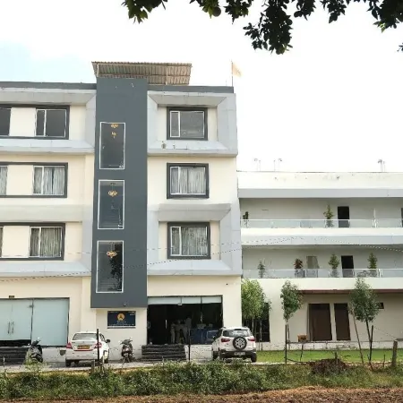Hotel 777, Pushkar