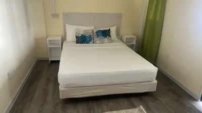 Point Bay Resort Отели в г. 
