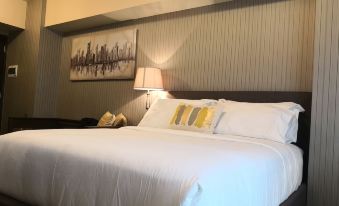 Centrio Tower Studio Unit - Housity