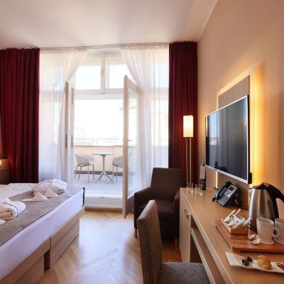 Superior Room with Terrace Amarilis Promo Code