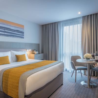 Deluxe Quadruple Room Maldron Hotel Smithfield Promo Code