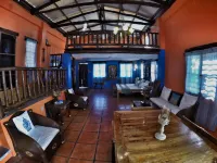 Kandugyap House by the Sea