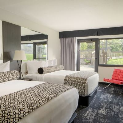 Deluxe Room, 2 Queen Beds, River View Centennial Hotel Spokane Promo Code