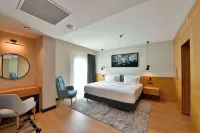 Radisson Hotel Mersin Hôtels à : 