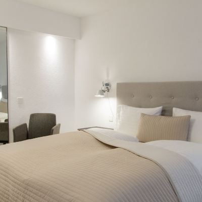 Junior Suite Hotel Six Promo Code