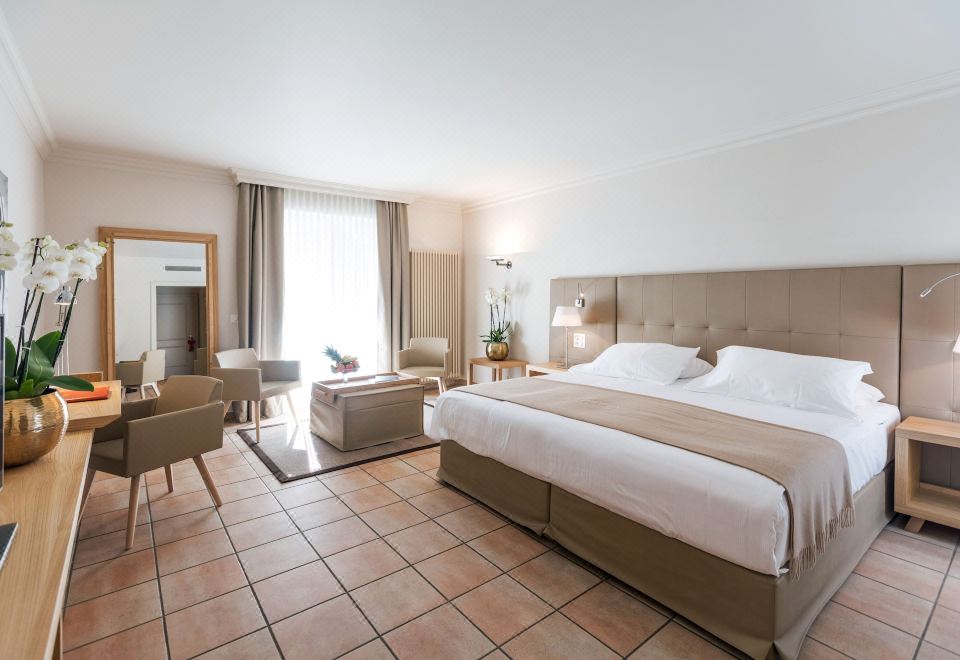 Villa Favorita - Parkhotel DeltaStandard Room