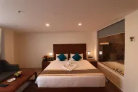 Seven Hills Hotel