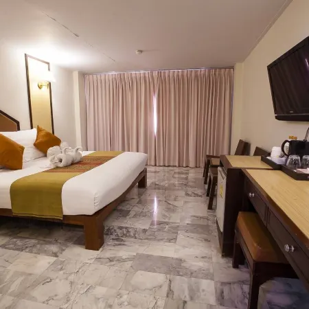 Seeharaj Hotel