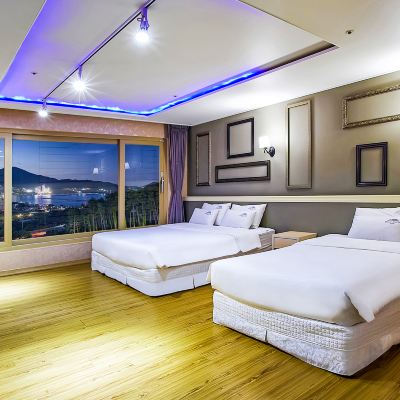 디럭스트윈룸 거제돔관광호텔 쿠폰