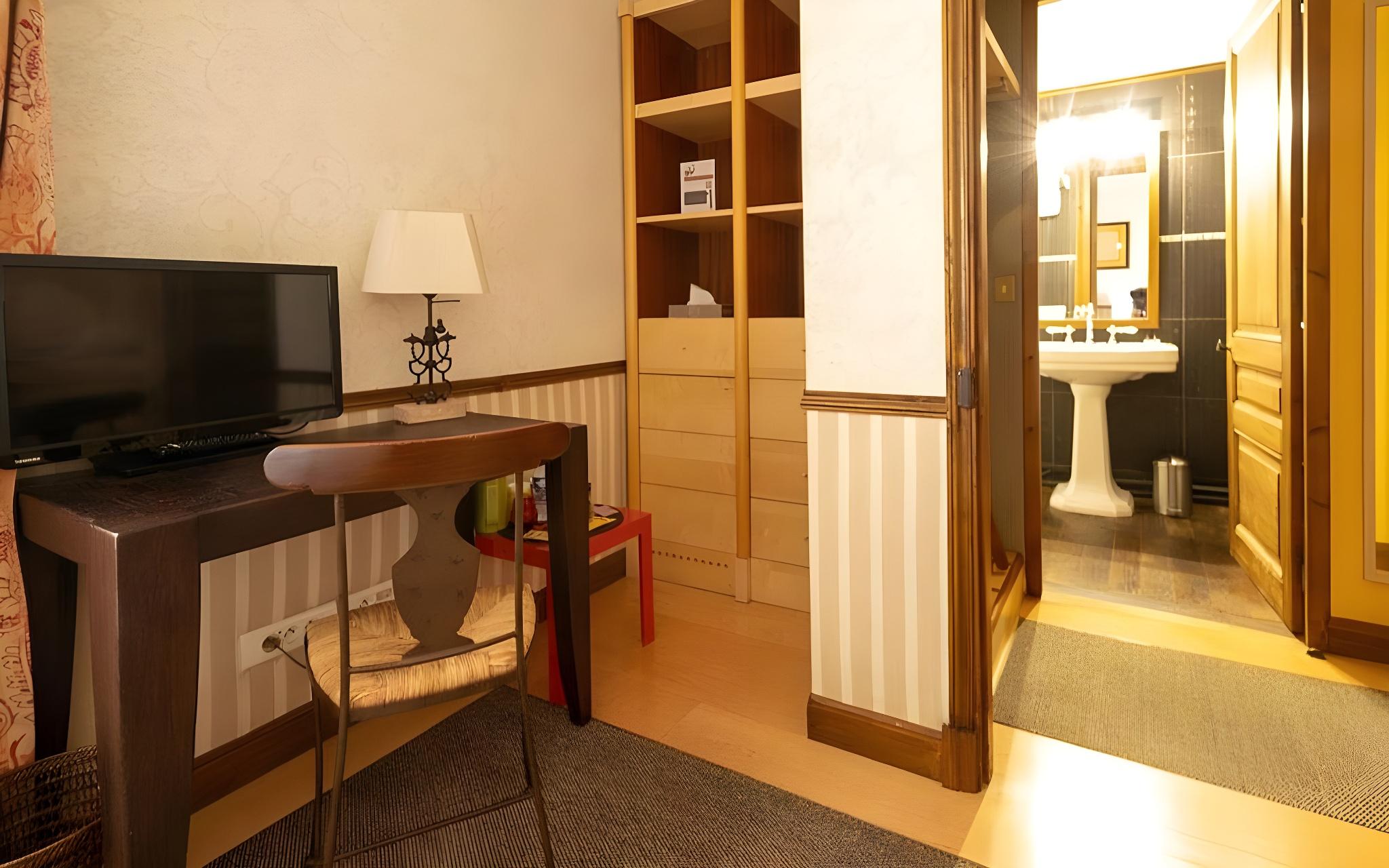 Hôtel Relais Monceau高级房（带露台）