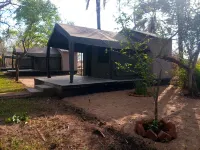 Royal South Luangwa Safaris Lodge Hôtels à : 