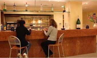 Hotel Ghibellino - Housity