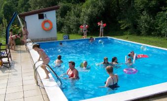 Kelten-Hotel - Housity