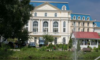 Vnukovo-Kartmazovo Park Hotel