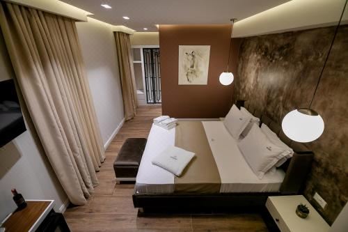 豪华双人间（2名成人+1名小童）