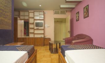 OYO Hotel Chitra