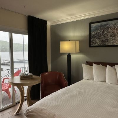 Superior Room, 2 Queen Beds, Balcony, Lake View