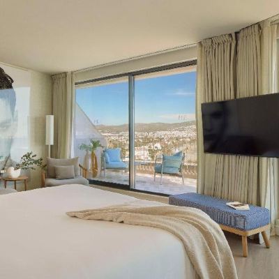 Signature Suite with Sea View ME Sitges Terramar Promo Code