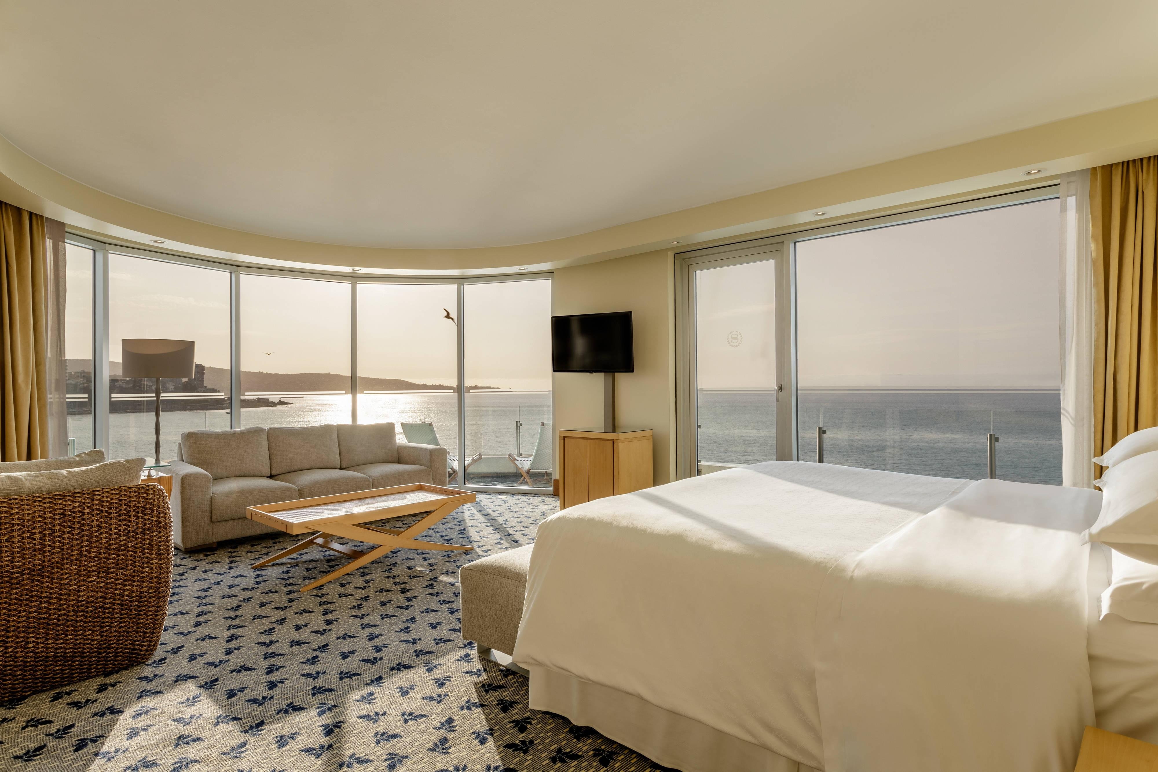 海濱豪華特大床套房