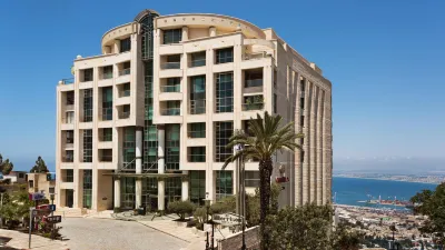 Crowne Plaza HAIFA by IHG Hotel di 