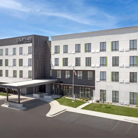 Courtyard Fargo