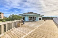 Oceanside Condo w/ Heated Indoor Pool, 2 Outdoor Pools, Beach Access & Bikes!