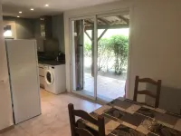 Quiet apartment, land 5000 sqm, ideally situated, beach Pinarello