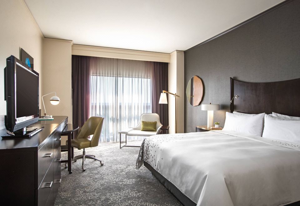Renaissance Raleigh North Hills HotelKing Room