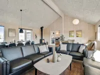 Luxury Pool Villa in Grena