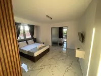 ARA Luxury Suites Hotels in Políkhronon