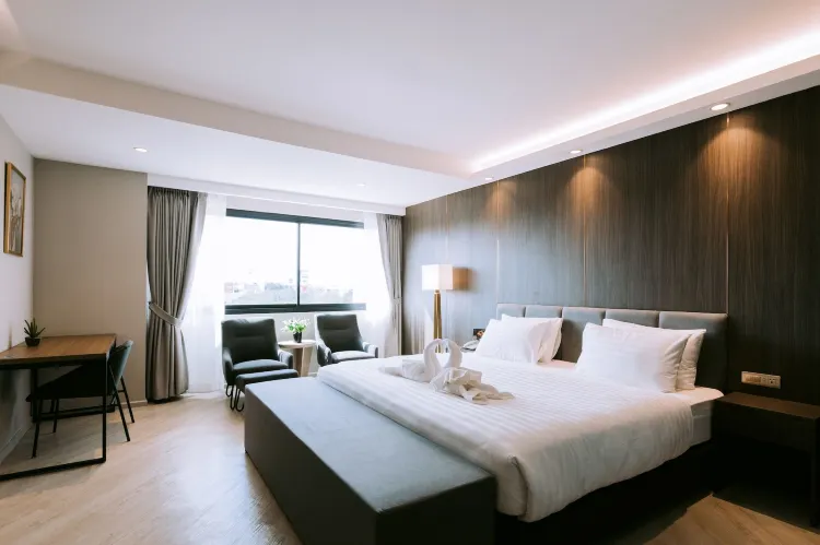 Grand Deluxe Room with Jacuzzi