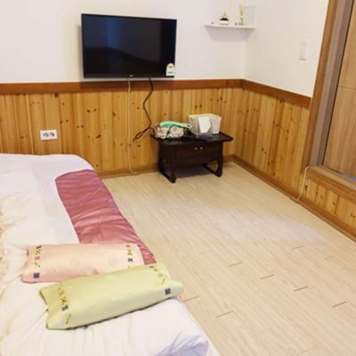 Basic Single Room (Spring, Fall) 퐁당게스트하우스 쿠폰
