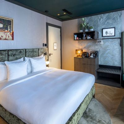 Deluxe Triple Room The Highlander Promo Code