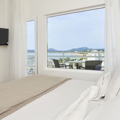 Double Room With Balcony And Sea View Hoposa Daina Promo Code