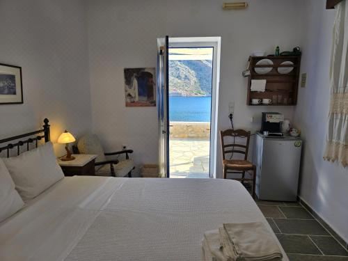 带海景的双人房