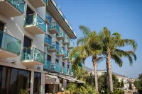 Hotel Ariston & Apartments