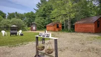 Schlafman's Hollow Off-Grid Cabins Hotels in 
