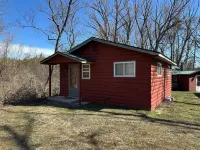 Lovells Riverside Cabins # 2 on the AuSable River