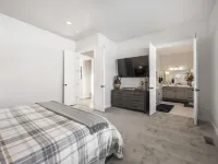 Modern Lake-View Escape in Hideout Near Park City Utah Hotels in Hideout