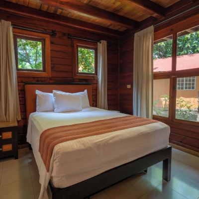 Three-Bedroom Cabin Santa María Resort Boutique Collection Promo Code