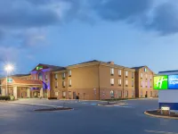 Holiday Inn Express CHARLES TOWN by IHG Hotels in Ranson