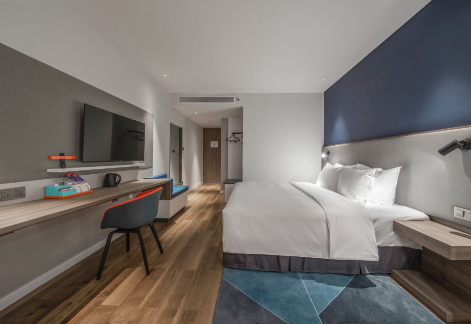 高級房·大床·更大空間