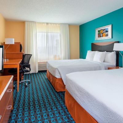 Hearing Accessible Guestroom Two Queens