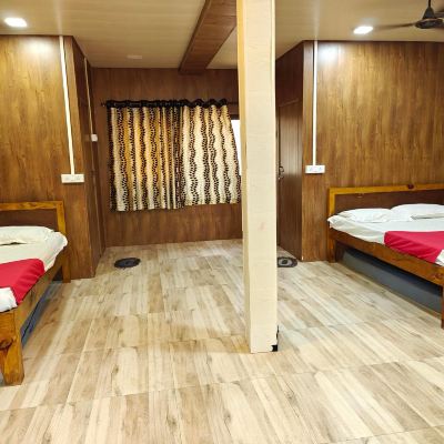 Deluxe Quadruple Room Iora Cottages Promo Code