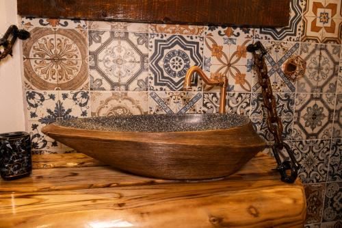 豪华特大床一室房