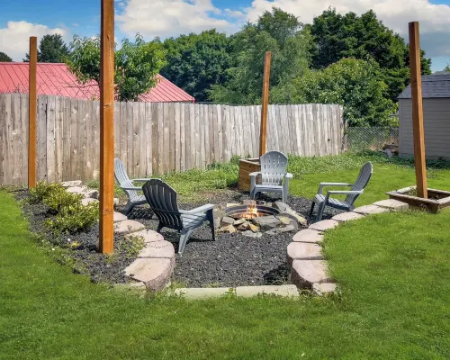 Cozy Modern Home Near Wsu, Pet-Friendly, Fast Wi-Fi & Fire Pit Hôtels à : Pullman