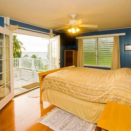 Stunning, Majestic, Oceanfront Location, with Stunning View and Air Conditioning