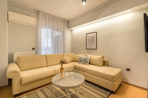 Urban Suites- Helexpo One-Bedroom Suite